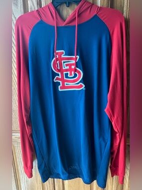 Men's Red & Blue Crewneck Pullover with St.Louis Cardinals Logo Size XL